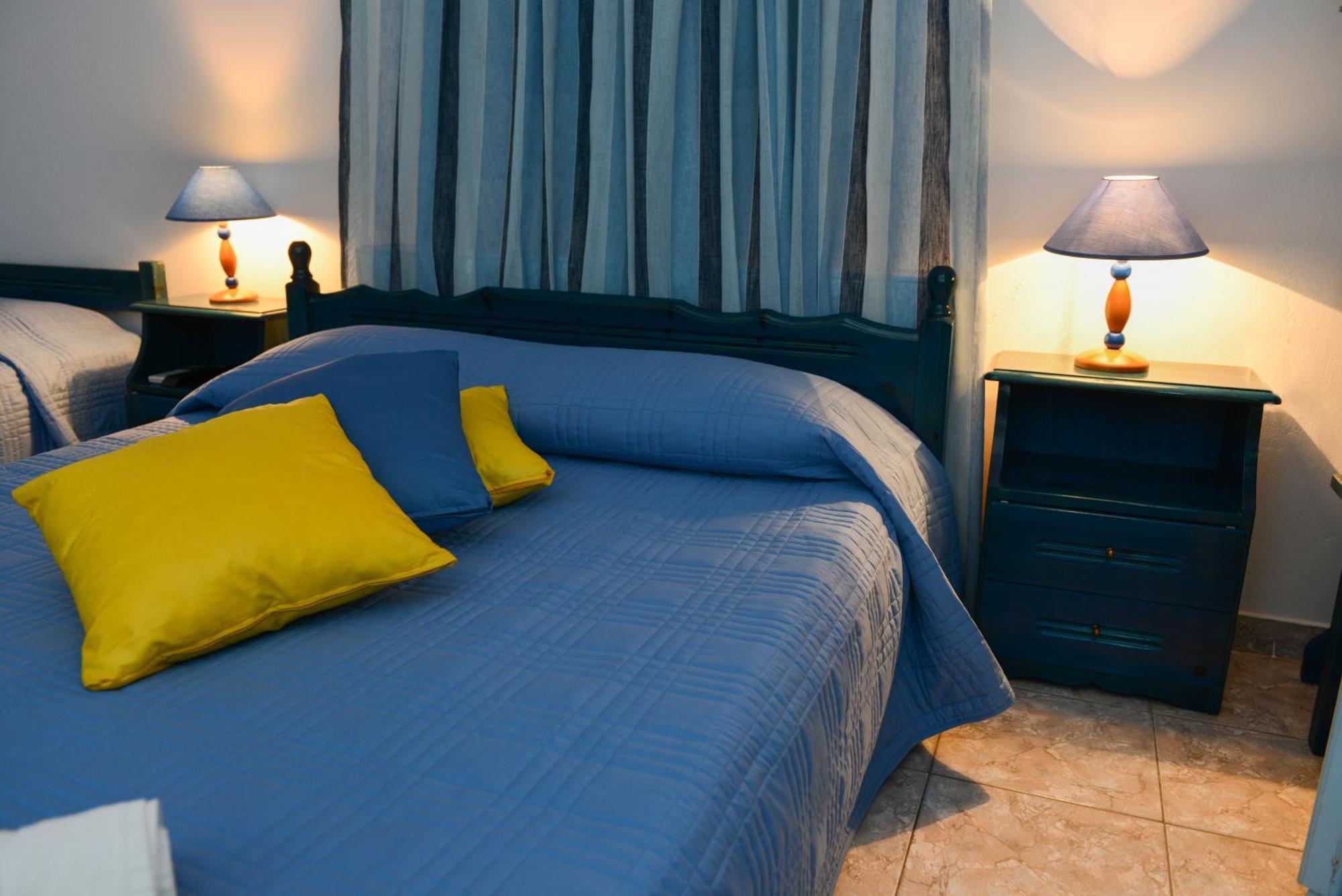 Hotel Dina - Ξενοδοχείο Ντινα Plati  Værelse billede