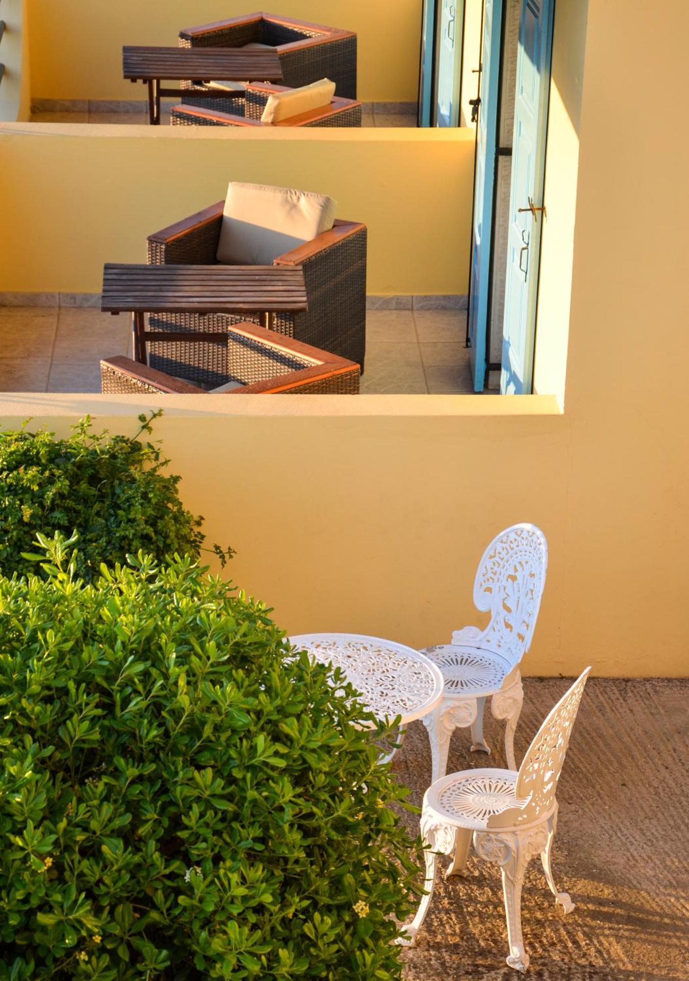 Hotel Dina - Ξενοδοχείο Ντινα Plati  Eksteriør billede